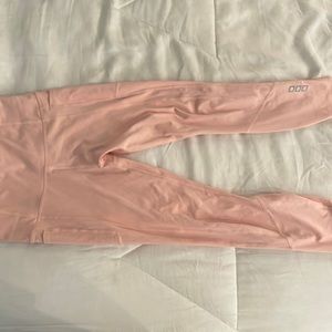 Lorna Jane Uniquely Rose Colored Leggings Size Small - Worn Once